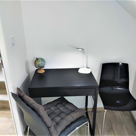 Appartement T3 "Yuca" Hyper Centre D'Ernée Exterior foto